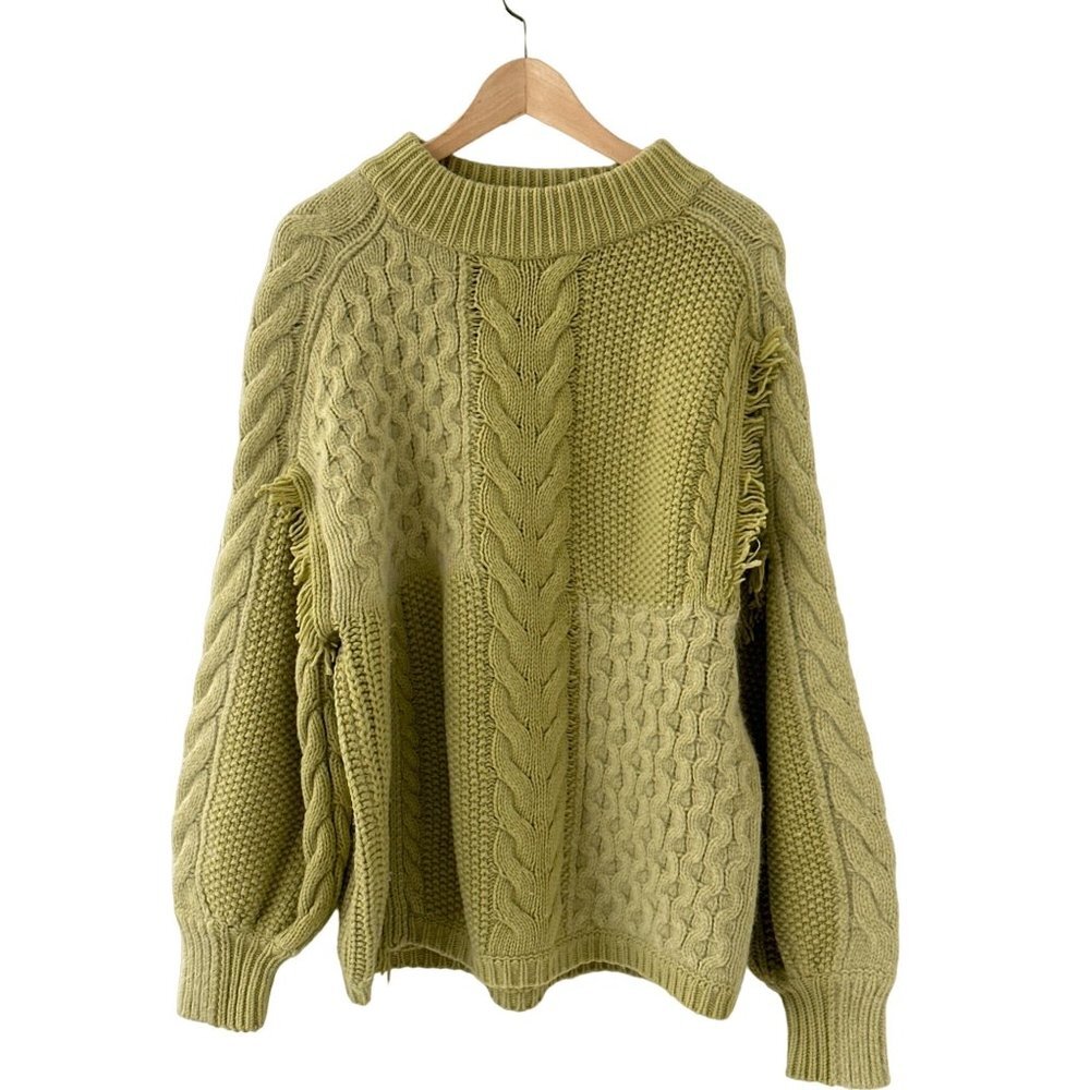 SNIDEL Chunky Green Cable Knit Sweater with Fringe